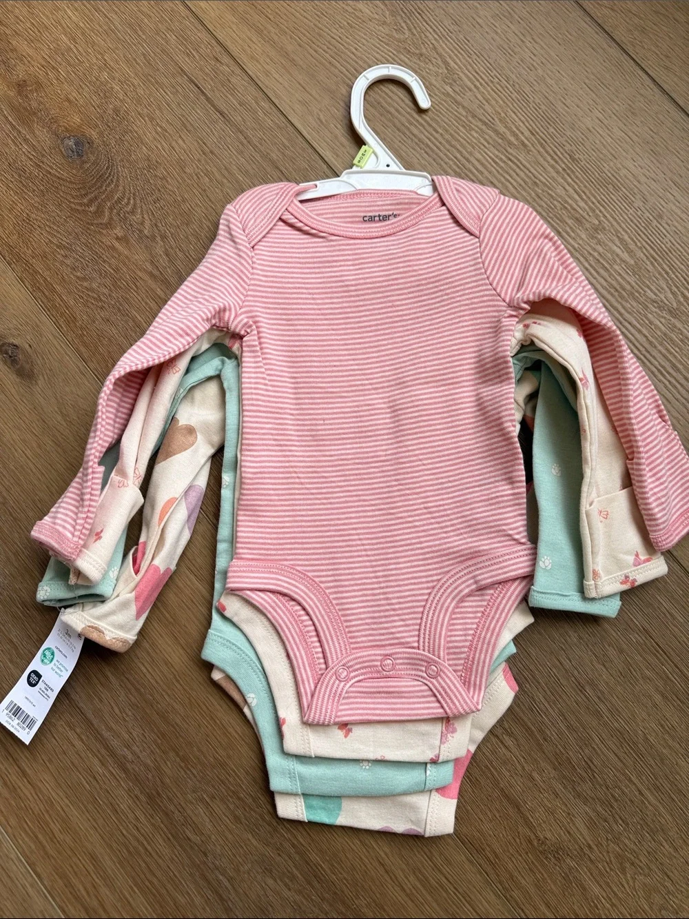 Carter's 4 pack One-Piece Bodysuits size 3 months